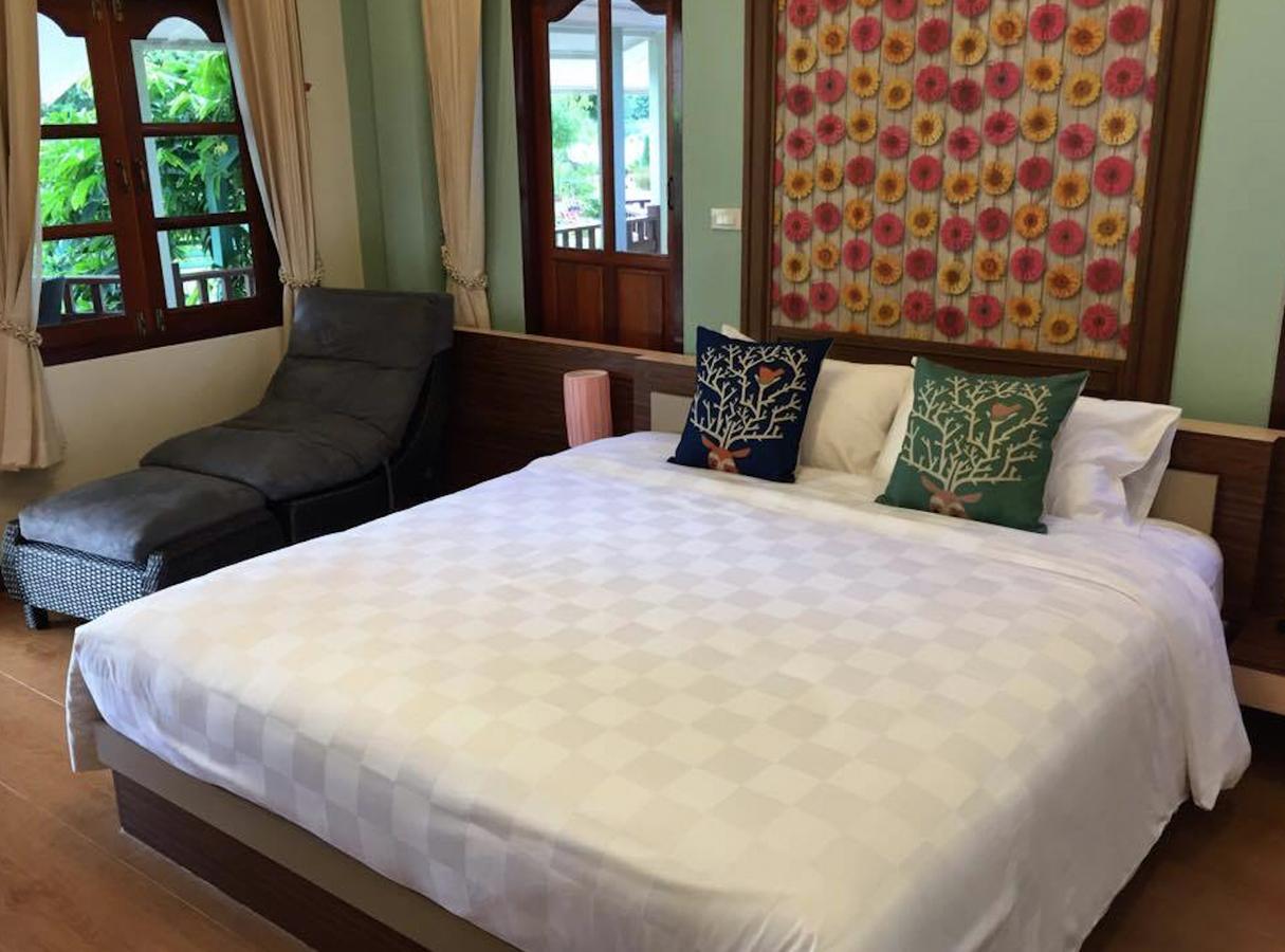 Maeping Mango Riverside Resort Kamphaeng Phet Exterior foto