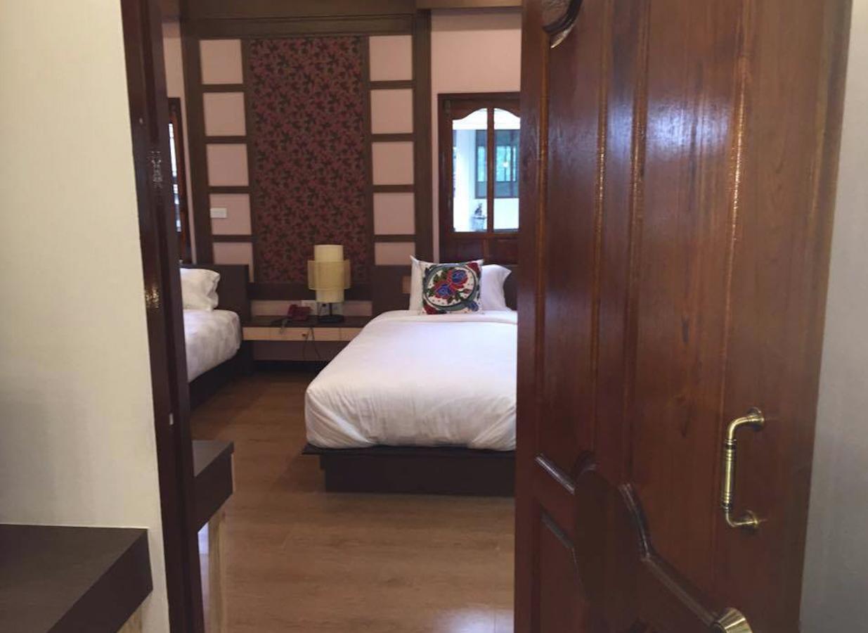 Maeping Mango Riverside Resort Kamphaeng Phet Exterior foto